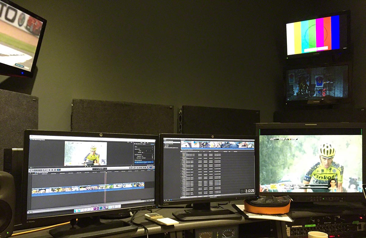 fcpx monitors 3