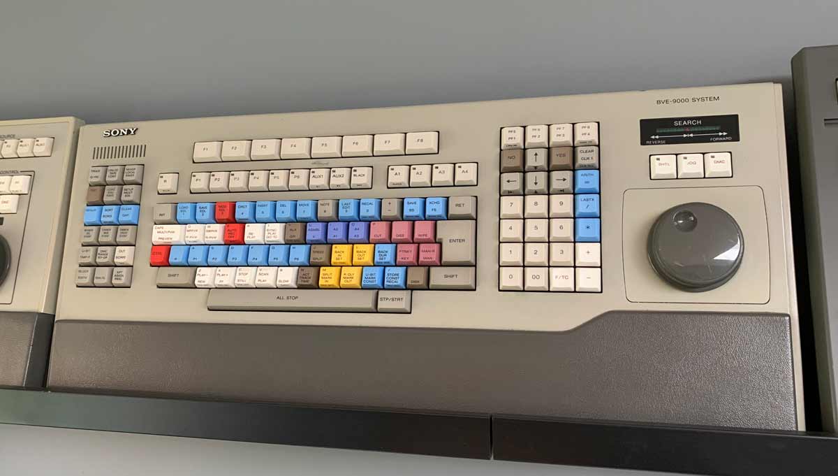 sony bve 9000 keyboard