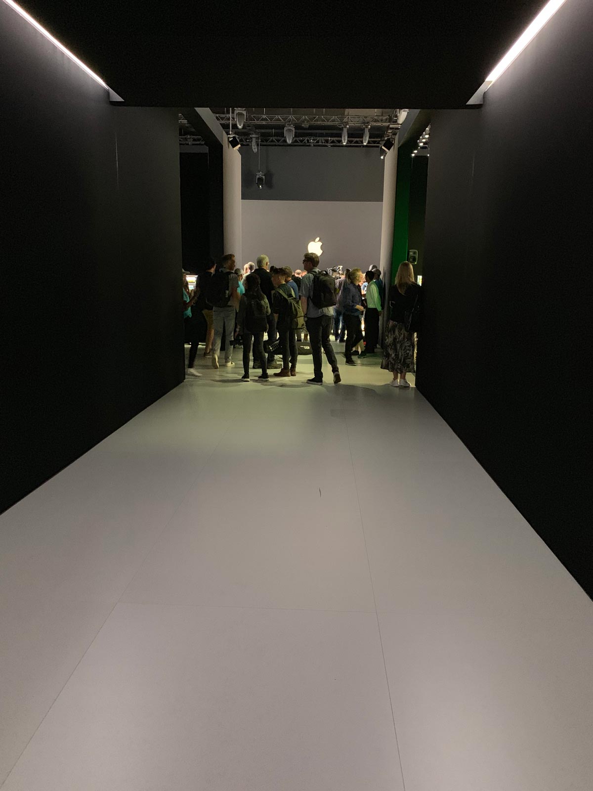 new mac pro fcpdotco 010